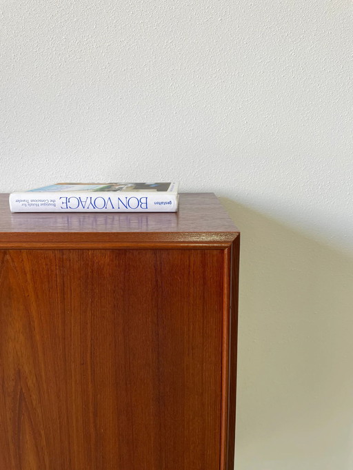 Deens Teak Highboard EW Bach