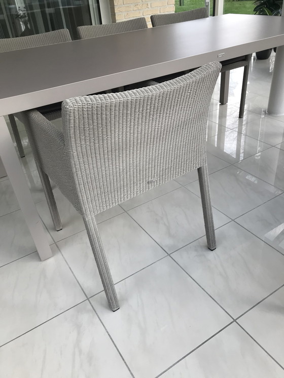 Image 1 of Tribu Versus Esszimmerset