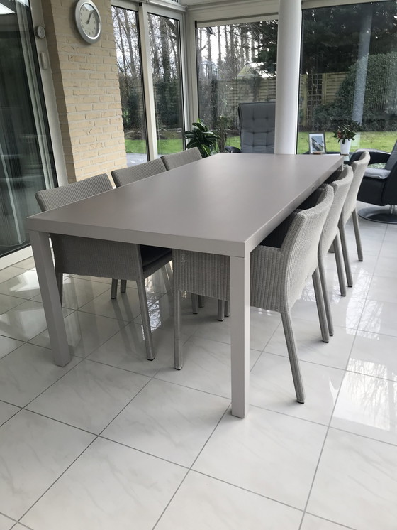 Image 1 of Tribu Versus Esszimmerset