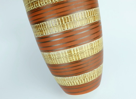 Image 1 of Westdeutsche Vase aus der mid century von Duemler & Breiden, Modell 166 30, Reliefdekor aus den 1950er Jahren 