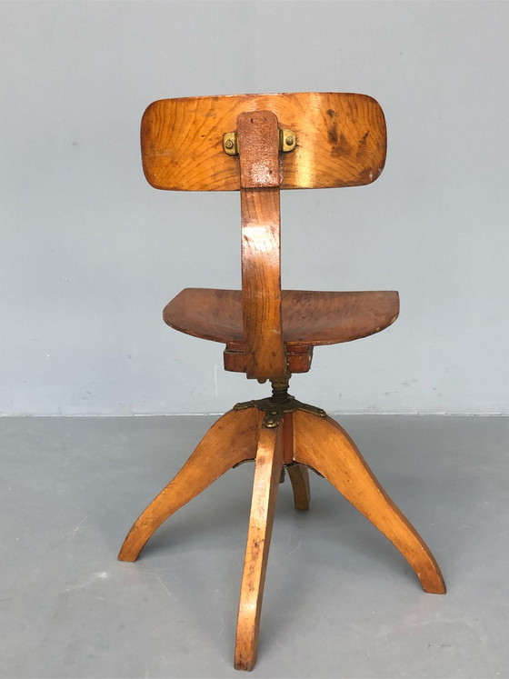 Image 1 of Pufferdreh Bauhaus vintage stoel
