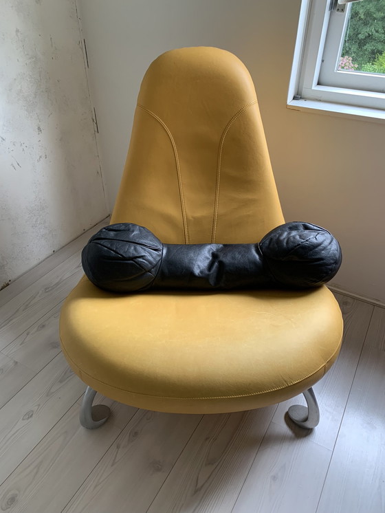 Image 1 of Komplettes Set aus Leolux Chi Sesseln, Tisch und Knochen