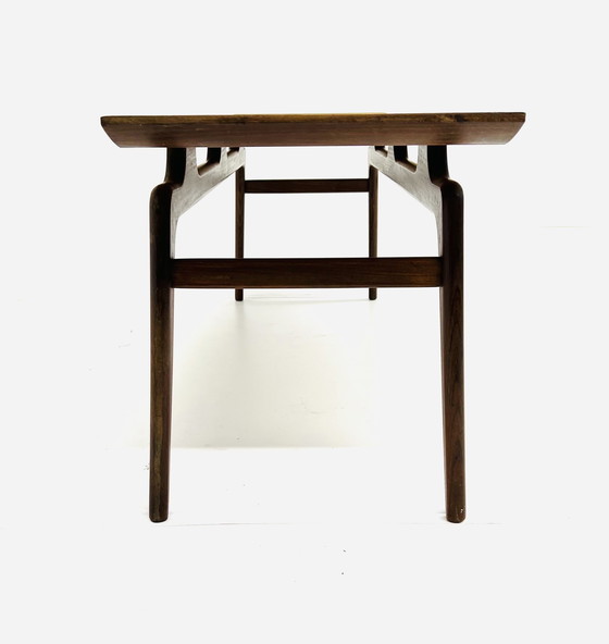 Image 1 of Dänischer Surfbrett-Couchtisch