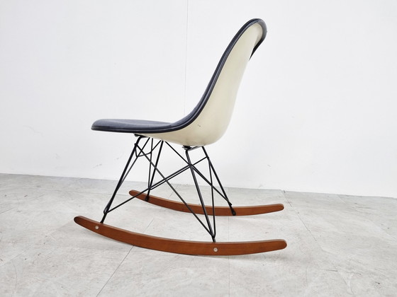 Image 1 of Vintage Eames Schaukelstuhl für Herman Miller, 1970er