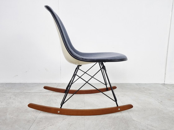 Image 1 of Vintage Eames Schaukelstuhl für Herman Miller, 1970er