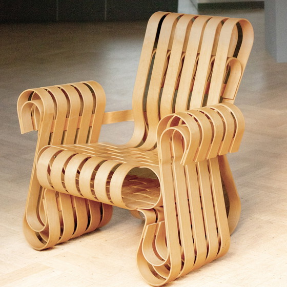 Image 1 of Knoll Power Play™ Stuhl und Ottomane von Frank Gehry