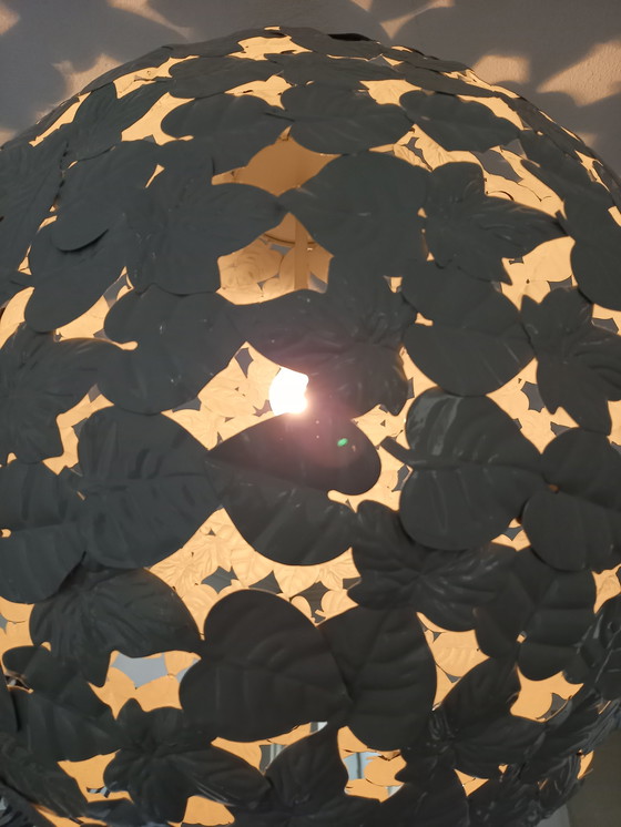 Image 1 of Henders & Hazel Lampe