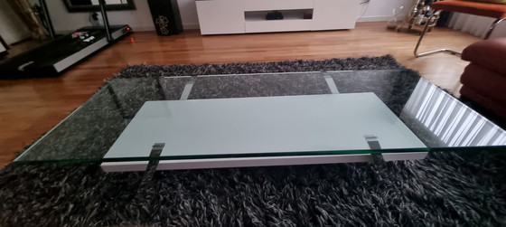 Image 1 of Länglicher Couchtisch Marke "Beek"