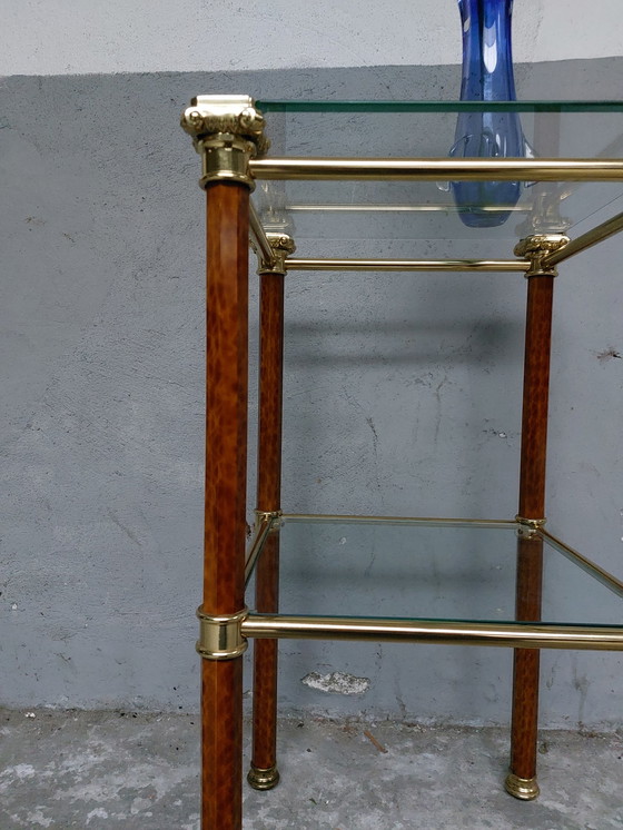 Image 1 of Hollywood Regency Beistelltisch