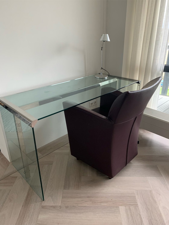 Image 1 of Design Schreibtisch aus Glas - Beistelltisch