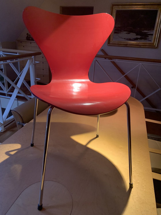 Image 1 of 4 Fritz Hansen Schmetterlingsstuhl