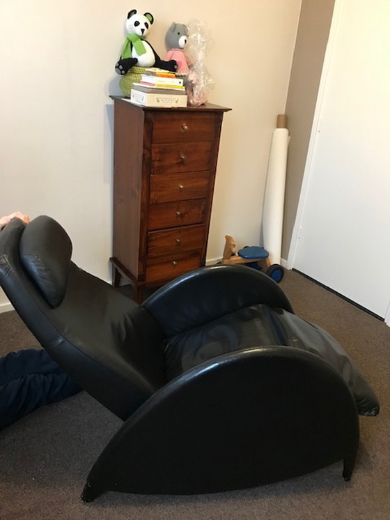 Image 1 of Young International Scudo Relaxsessel