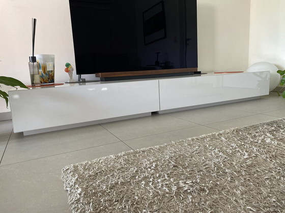 Image 1 of 2x Pastoe Lowboards Hochglanz