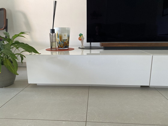 Image 1 of 2x Pastoe Lowboards Hochglanz