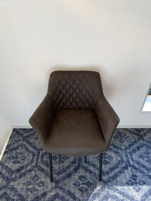 Ausstellungsmodell des Bronx71 Club-Designstuhls