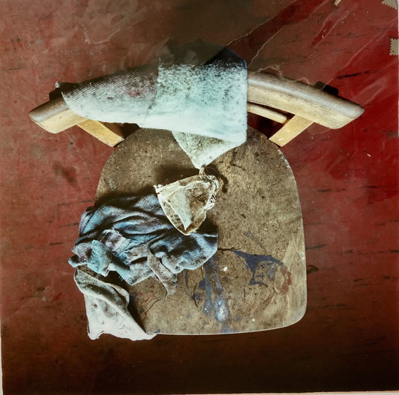 Image 1 of Chair II - Signiertes Foto in limitierter Auflage von Richard Heeps