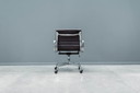 Eames EA117 Bürostuhl