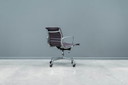 Eames EA117 Bürostuhl