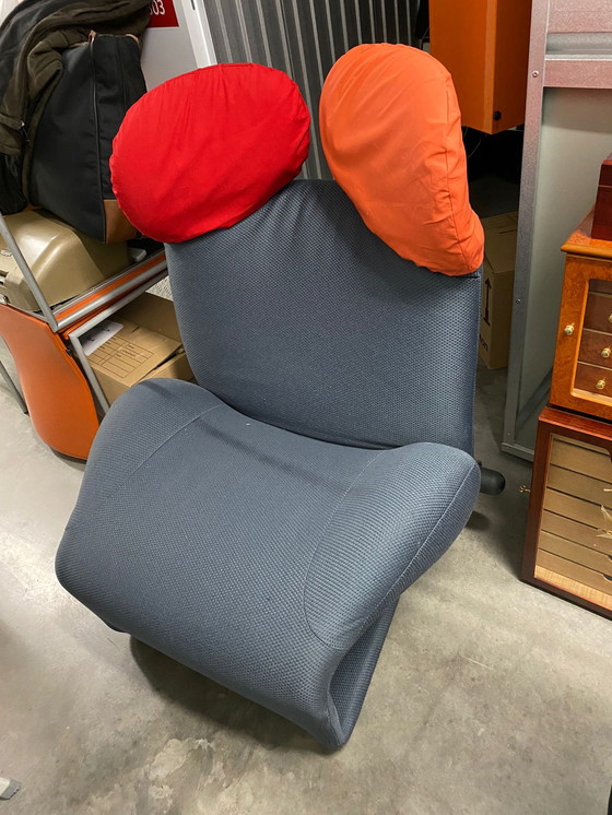 Image 1 of Cassina Wink Sessel 111