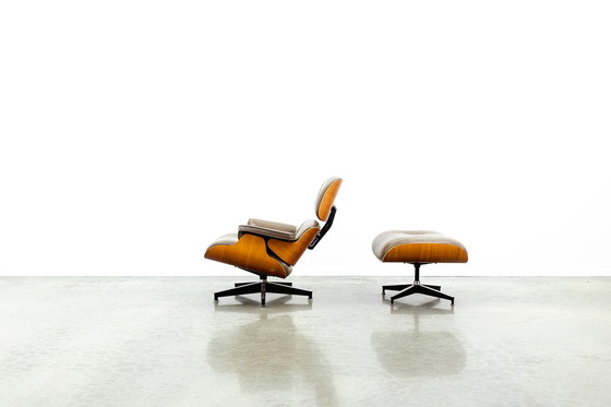 Image 1 of Eames Lounge Chair + Ottomane 80er Edition