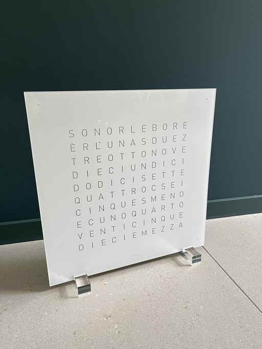 2x Qlocktwo Biegert & Funk Uhr