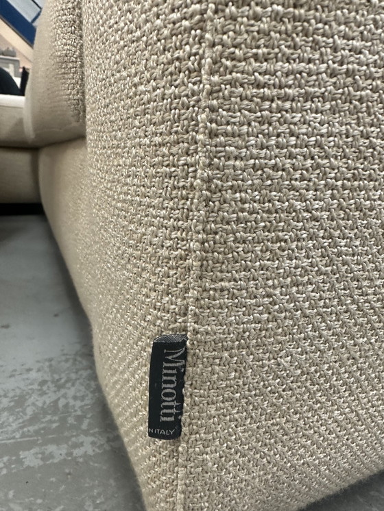 Image 1 of Minotti Bank