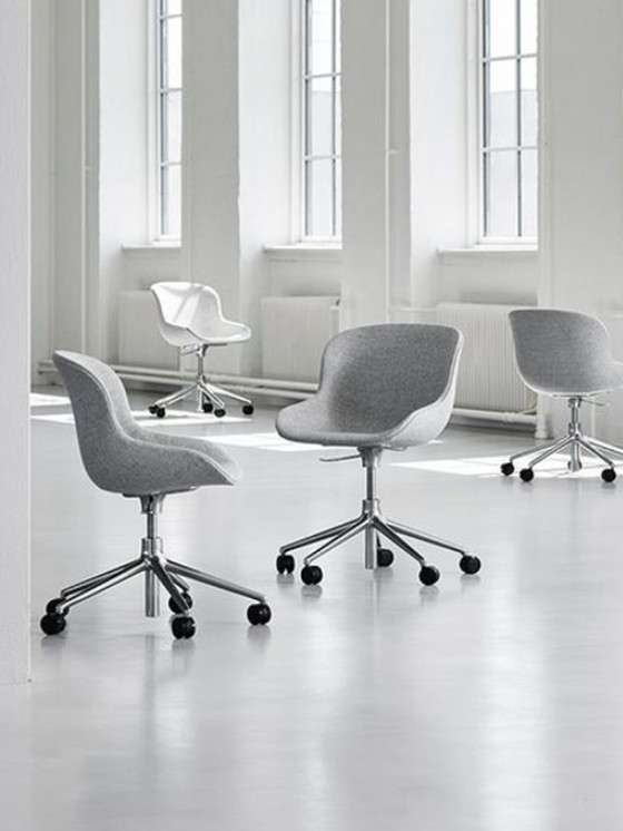 Image 1 of Normann, Umarmungsstuhl Swivel 5w, Gaslift