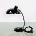 Schreibtischlampe im Bauhaus-Stil