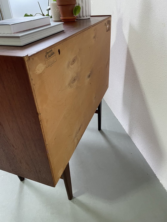 Image 1 of Sideboard-Schiebetüren aus Teakholz