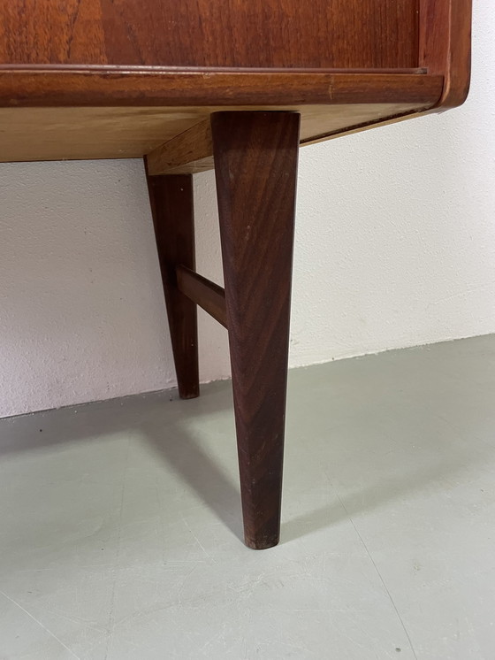 Image 1 of Sideboard-Schiebetüren aus Teakholz