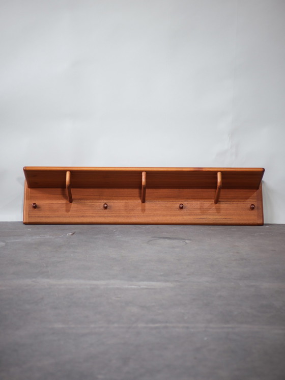 Image 1 of Kai Kristiansen Teakholz Garderobe aus der Mitte des Jahrhunderts