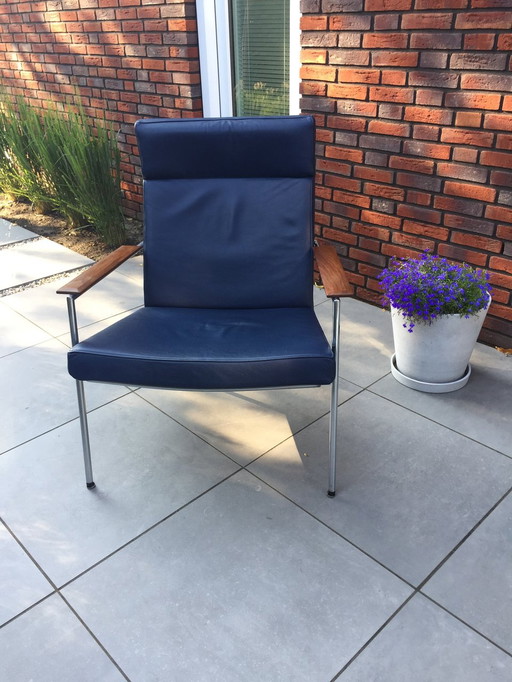 Armlehnstuhl „Signal“ von Harvink