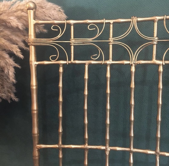 Image 1 of Set aus 2 alten Stühlen aus Bambusimitat