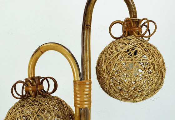 Image 1 of seltene Stativ-STEHLEUCHTE aus der mid century, Bambus-Rattan, 50er Jahre, Hawaii-Tiki-Ära, 3 Schirme