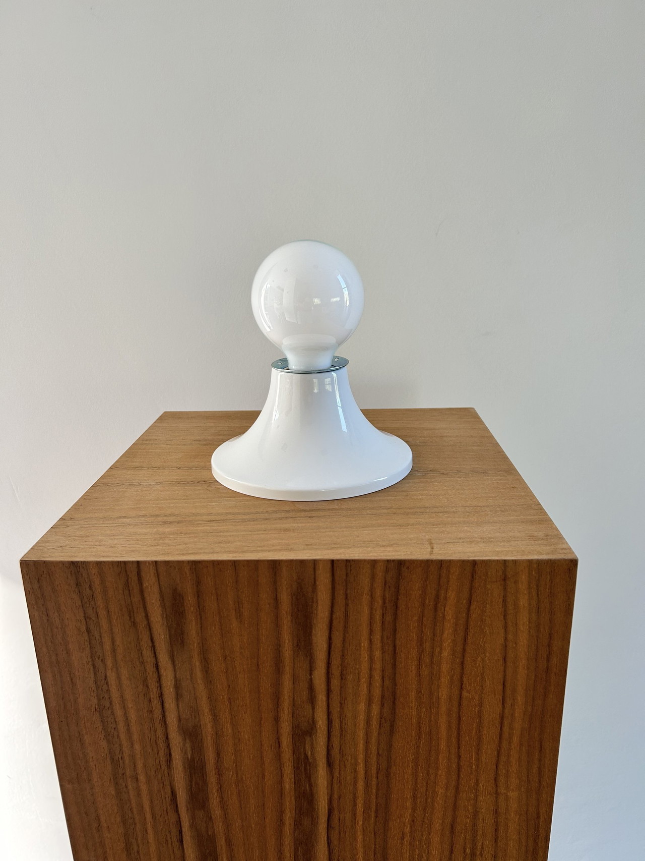 EGO 150 Wand- oder Deckenleuchte