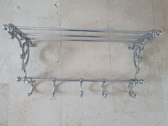 Image 1 of Art Deco Garderobe aus Aluminium