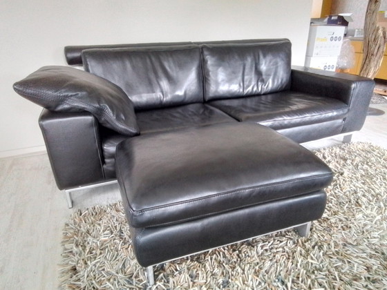 Image 1 of Montel Bank