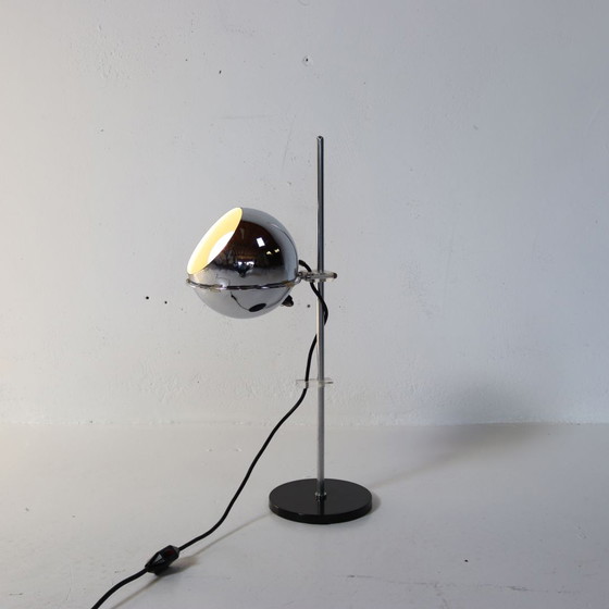 Image 1 of Mid-Century Modern Kugel-Tischlampe