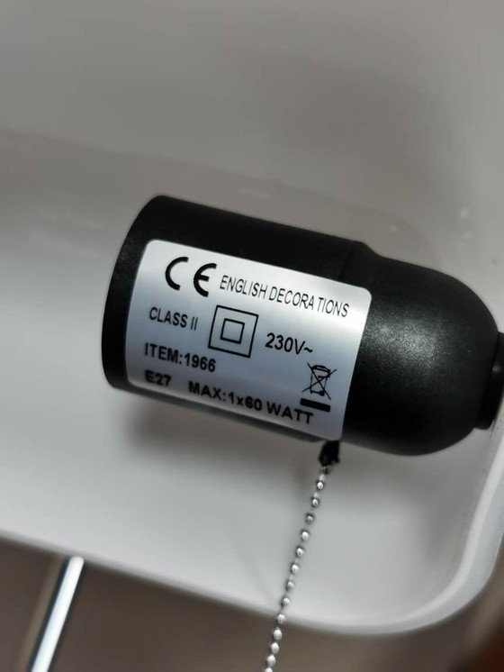 Image 1 of Bankerlampe, chromweißer Glasschirm