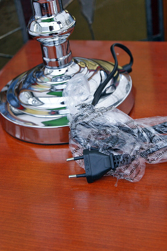 Image 1 of Bankerlampe, chromweißer Glasschirm