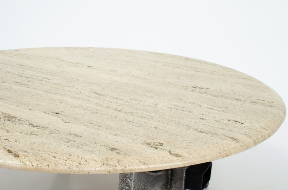 Image 1 of Brutalist Couchtisch aus Travertin