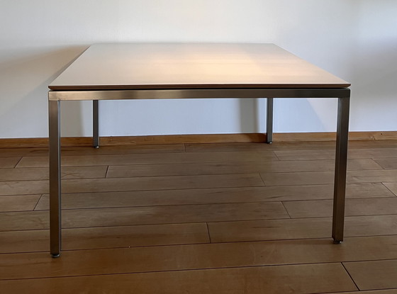 Image 1 of Metaform S-16 Esstisch quadratisch