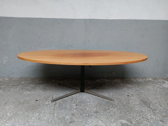 Image 1 of Ovaler Couchtisch von Wilhelm Renz