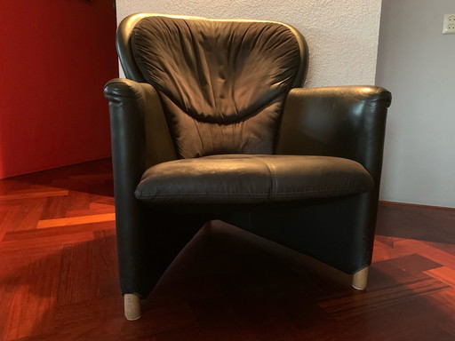 2 Leolux Excalibur Sessel mit Hockern