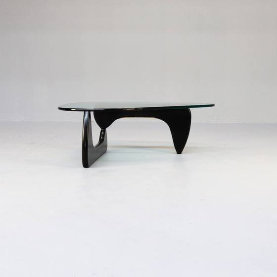 Image 1 of Isamu Noguchi Salontisch