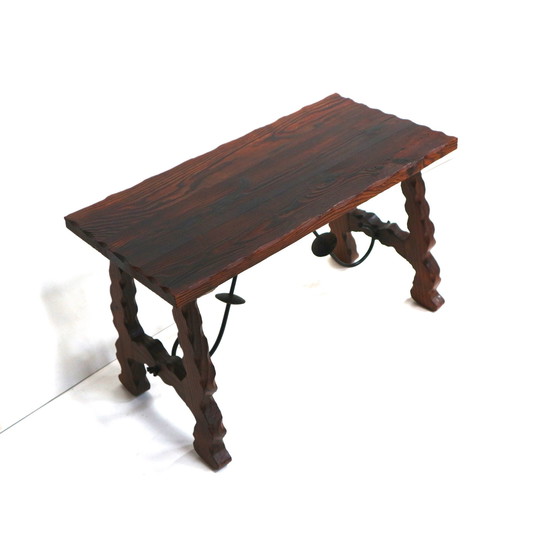 Image 1 of Spanischer brutalistischer Tisch / Beistelltisch aus den 60er Jahren