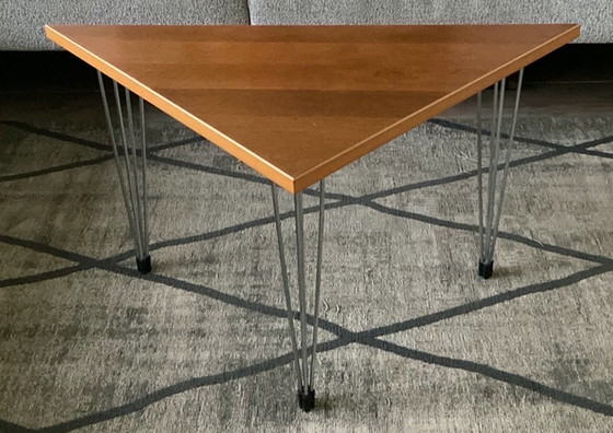 Image 1 of Pin Age Beistelltisch