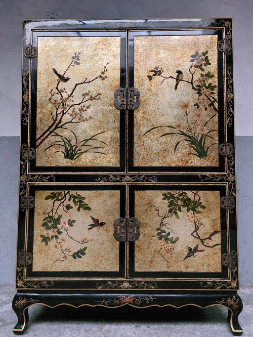 chinesischer Brautschrank