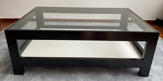 Image 1 of Geräumiger Couchtisch (ideal für Zeitschriften).