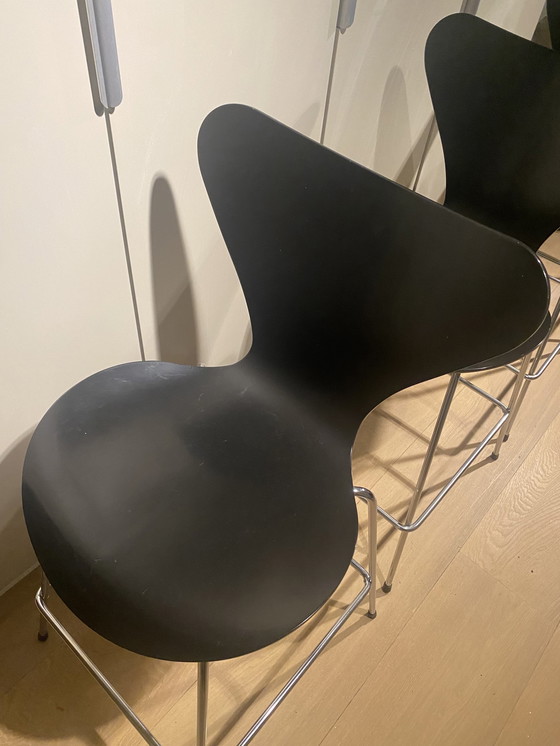 Image 1 of Fritz Hansen Schmetterlings-Barhocker